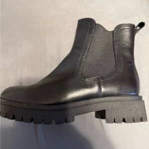 Old Navy Black Ankle Boots